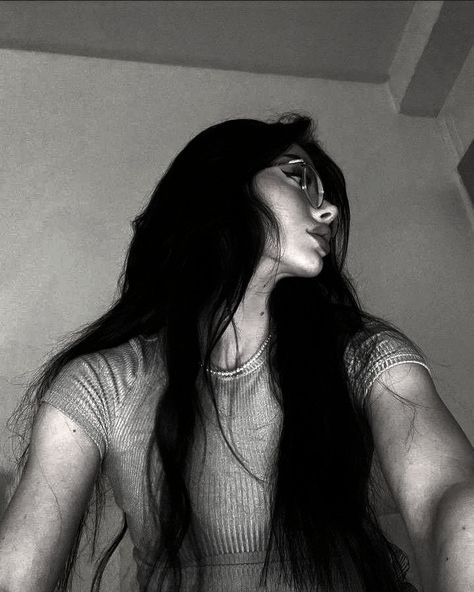 Morana Vitalio The Predator, Morana Vitalio, The Reaper, The Predator, Aesthetic Grunge Outfit, Dark Feminine Aesthetic, Western Girl, Selfie Ideas Instagram, Aesthetic Women