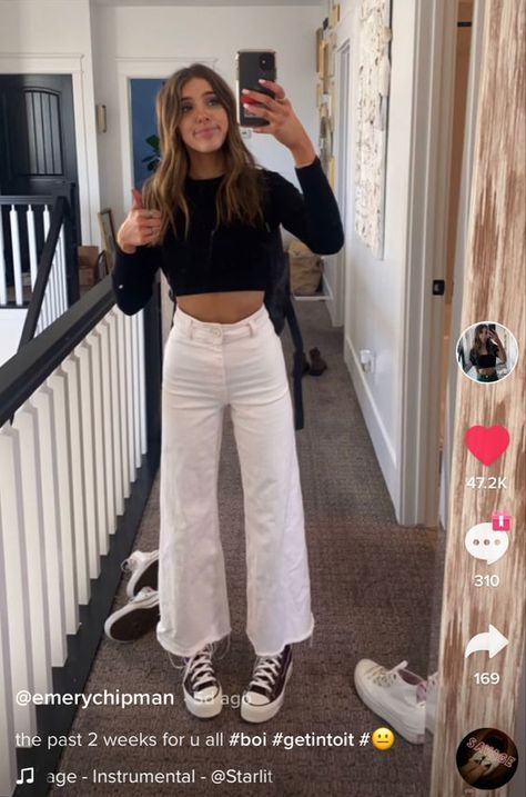 Preppy Outfits With White Jeans, Utah Girl Aesthetic Outfits, Emerychipman Outfits, Utah Girl Outfits For School, Utah Girl Fits, Utah Girl Aesthetic, Utah Fits, Utah Girl Outfits, Preppy School Outfits