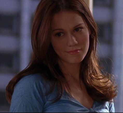 Bethany Joy Lenz. One Tree Hill. Haley James Scott Three Hills, Joy Lenz, Haley James, Nathan Haley, High Metabolism, Bethany Joy Lenz, Haley James Scott, Bethany Joy, James Scott