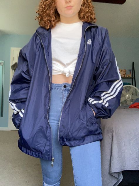 Navy Windbreaker Outfit, Blue Adidas Jacket Outfit, Oversized Windbreaker Outfit, Blue Windbreaker Outfit, 90s Windbreaker Outfit, 80s Windbreaker Outfit, Y2k Lookbook, Porsche Jacket, Adidas Jacket Outfit