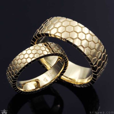 Drawing inspiration from the structures built by honey bees, this wedding band features hexagonal shapes that wrap the entire band and create an interesting, scientific pattern design. Hexagon Wedding Band, Honeycomb Wedding, Gents Rings, Gilded Furniture, Honeycomb Ring, Hexagon Wedding, Gold Bangles For Women, Engagement Rings Couple, Cool Wedding Rings