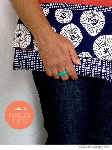 MAKE IT :: Easy Envelope Clutch Purse - We Are Scout Sew Clutch, Clutch Purse Tutorial, Diy Clutch Purse, Clutch Tutorial, Envelope Clutch Purse, Diy Fashion Projects, Diy Clutch, Diy Sac, Purse Tutorial