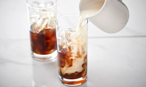 Iced Coffee Recipe, Cinnamon French Toast, Cinnamon Coffee, Russell Hobbs, Coffee Cream, Coffee Recipe, Ice Coffee Recipe, Iced Latte, Intuitive Eating