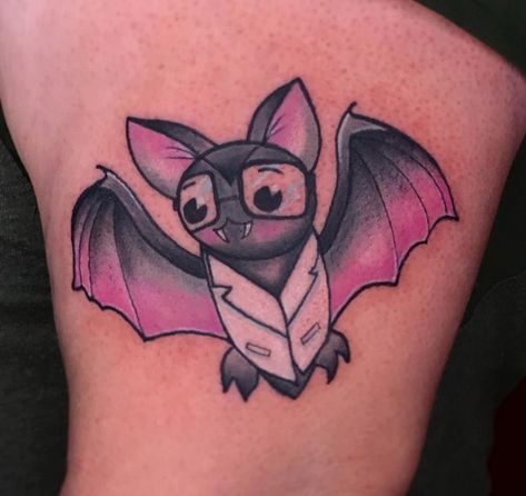 When you're the darkness, but also very smol. These cute bat tattoos are perfect to show off your Halloween spirit and goth aesthetic year round, but they're also too cute to be creepy. #tattoos #halloweentattoos #bats #battattoo Hanging Bat Tattoo, Bat Tattoos, Cute Halloween Tattoos, Creepy Kawaii, Texas Tattoos, Hanging Bat, Bat Tattoo, Beady Eye, Manic Pixie Dream Girl