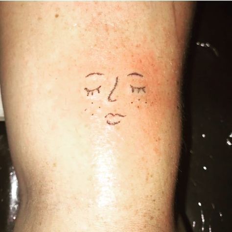 Unique Stick And Poke Tattoos, Small Fun Tattoos, Stick And Poke Tattoos, Stick And Poke Tattoo, Baby Name Tattoos, Tiny Tats, Stick N Poke, Different Nail Shapes, Stick N Poke Tattoo