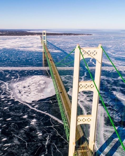 Great Lakes Shipwrecks, Mackinaw Bridge, Lake Boats, Ontario Road Trip, Travel Michigan, Lake Lighthouse, Beautiful Bridges, Michigan Adventures, Domino Art