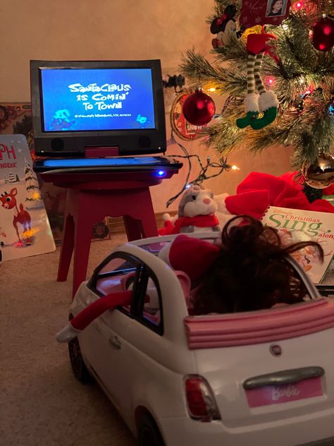 Drive in movies Elf Drive In Movie, Drive In Movie, Drive In, On The Shelf, Elf On The Shelf, Elf, Singing, Drive, Christmas