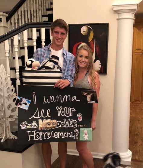 Cow themed Hoco- My daughter and her boyfriend have a joke about cows... so she thought that would be a funny way to ask him to her HS homecoming.. it worked! Cow Proposal Ideas, Ways To Ask A Cowboy To A Dance, Western Promposal Ideas, Funny Ways To Ask To A Dance, Farm Hoco Proposal, Cow Homecoming Proposal Ideas, Cow Themed Promposal, Cow Promposal Ideas, Country Themed Hoco Proposals