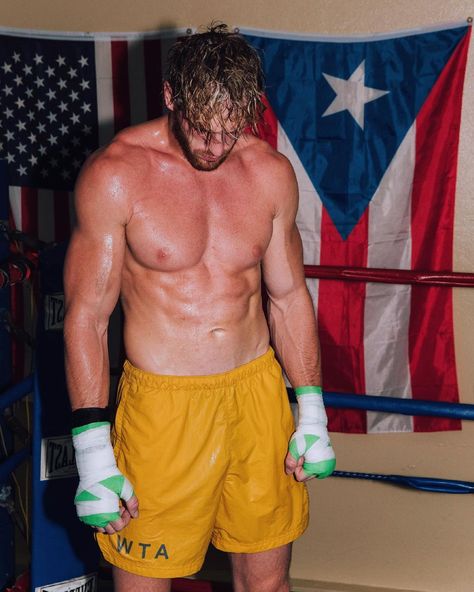 Logan Paul on Instagram: “5 weeks until I beat @floydmayweather #June6” Logan Paul Body, Logan Paul, Transformation Body, Celebrities Male, Celebrity Crush, Fashion Collection, Too Much, Swim Trunk, The Next