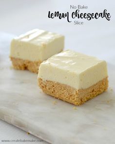 No Bake Lemon Cheesecake Slice Cheesecake Slice, Desserts Cheesecake, No Bake Lemon, No Bake Lemon Cheesecake, Simple Dessert, Bake Cheesecake, Slices Recipes, Keto Cheesecake, Lemon Cheesecake