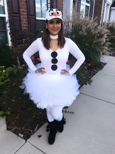 Olaf Diy, Christmas Character Costumes, Frozen Halloween Costumes, Moana Halloween Costume, Olaf Halloween Costume, Frozen Halloween, Best Diy Halloween Costumes, Olaf Costume, Spirit Halloween Costumes