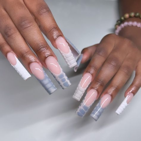 French Tip Nails With Crocodile Design, White Nails Crocodile, White Crocodile French Tip Nails, Alligator Nails Designs, Long Square Acrylic Nails Crocodile, Pink Crocodile Acrylic Nails, Alligator Nails, Grey Nail Designs, Gray Nails