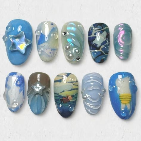 Custom water moomin set for my sister ☆ Prix: 80 CHF tips are short round on the pic #nail #nails #pressonnails #pressons #nailextensions #stickonnails #y2knails #y2k #y2kaesthetic #y2kfashion #nailart #naildesign #naildesigns #3dnails #chromenails #starnails #moomin #moominnails #waternails #bluenails Moomin Nails, Lexi Nails, Water Nails, Fake Nails Designs, Sky Nails, Fantasy Nails, Young Nails, Y2k Nails, Kawaii Nails