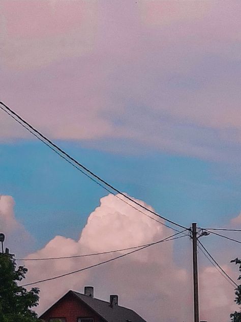 Zoomed in picture of a sky Zoomed In Pictures Aesthetic, Utility Pole