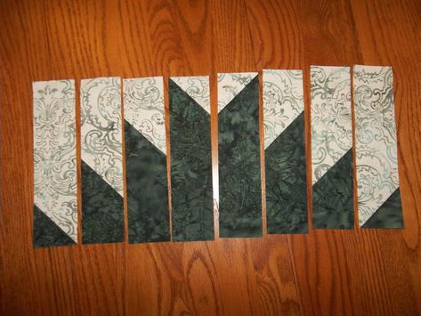 Aztec Quilt Pattern, Mountain Quilt Block, Mountains Quilt, Aztec Quilt, Mountain Quilt Pattern, Mountain Quilt, Southwestern Quilts, Quilt Easy, Wildlife Quilts