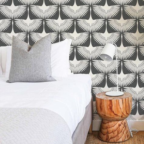 Bedroom Chic, Genevieve Gorder, Flock Wallpaper, Wallpaper Boho, Wallpaper Bathroom, Art Deco Wallpaper, Bird Wallpaper, Wallpaper Rolls, Bohemian Bedroom