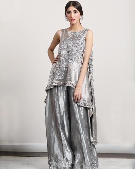 Silver Sharara, Sharara Party Wear, Indian Sharara, Sadaf Fawad Khan, Pakistani Sharara, African Print Pants, Fawad Khan, Eastern Dresses, Metallic Look