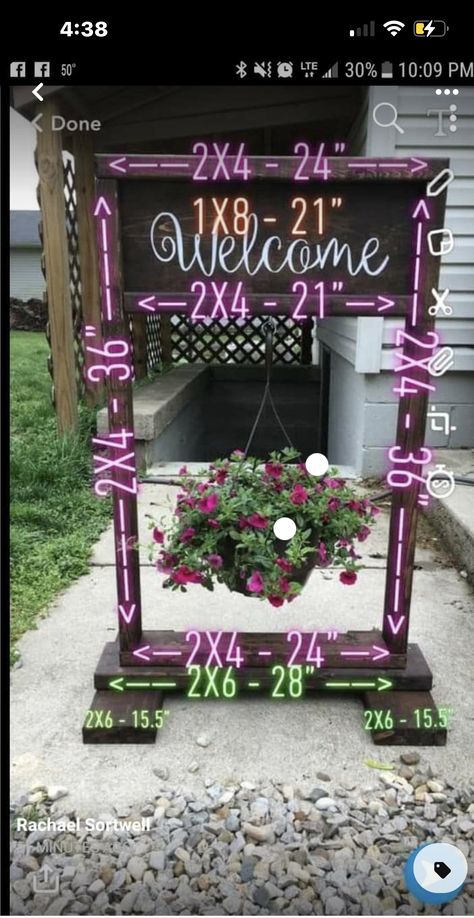 Wood Decorating Ideas, Outdoor Wood Projects, Yard And Garden, Garden Decor Projects, Diy Wooden Projects, Wood Shop Projects, Scrap Wood Projects, Pallet Crafts, Front Porch Decorating