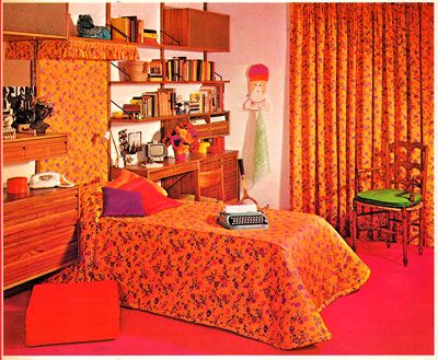 Children's Publishing Blog: ismoyo's playground 70s Sleaze, 60s Architecture, 1970s Bedroom, Vintage Playground, 70s Bedroom, Orange Bedroom Decor, 70s Room, Retro Rooms, Retro Bedroom