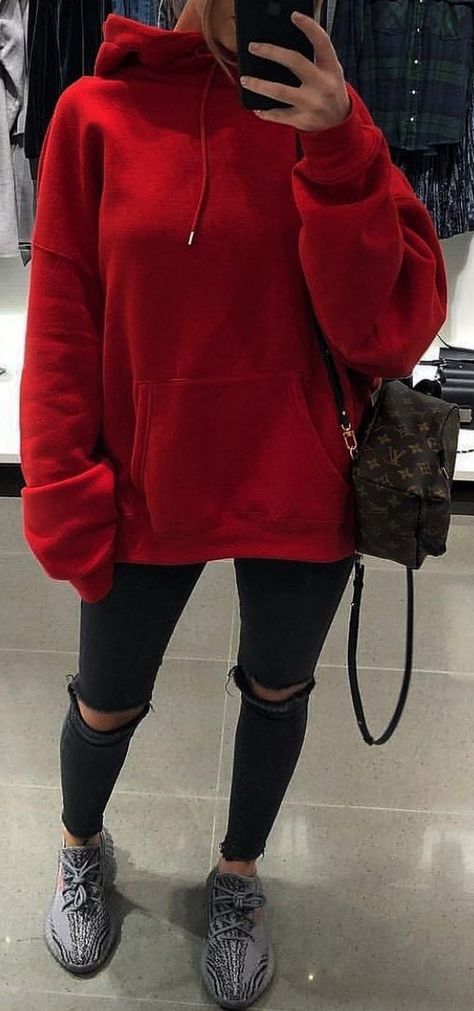 Red Hoodie Outfit, Chill Outfits For School, Oversized Sweatshirt Outfit, Outfits For School Casual, Hoody Outfits, Long Sleeve Shirt Outfits, Women Leggings Outfits, Winter Outfits For School, Summer School Outfits