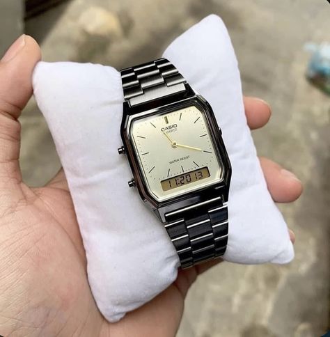 Casio Vintage Watch, Stylish Watches Men, Fancy Watches, Vintage Watches Women, Outfits Hombre, Retro Watches, Mens Fashion Watches, Simple Fits, Men Stylish Dress