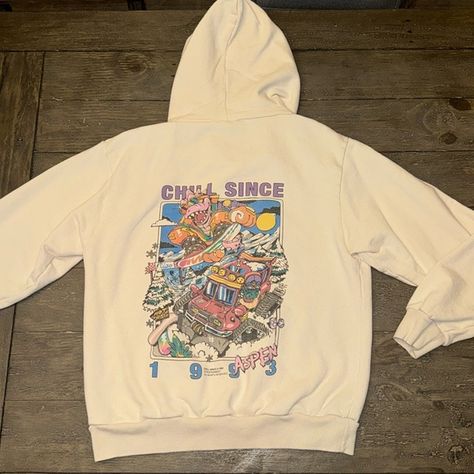 Brandy Melville Sweatshirt “Chill Since 1993” design Brandy Melville Crystal Hoodie, Chill Since 1993, Dark Green Sweatshirt, Brandy Melville Sweatshirt, Brandy Melville Hoodie, Christy Hoodie, Crystal Hoodie, Oversized Zip Up Hoodie, New York Sweatshirt