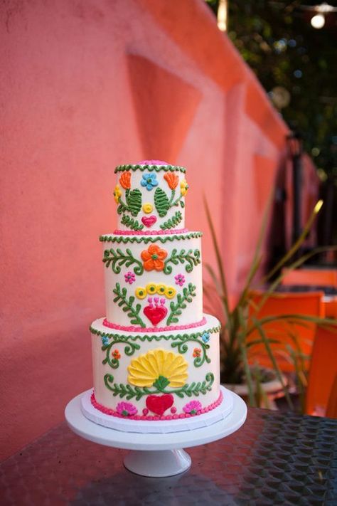 Mexican Cake, Cake Designs For Kids, Mexican Birthday Parties, Fiesta Cake, Fiesta Birthday Party, Mexican Birthday, Fiesta Wedding, Fiesta Theme Party, Mexican Party Theme