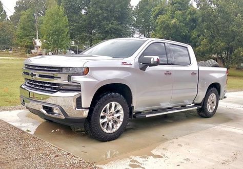 2019+ leveled trucks - Page 6 - 2019/2020 Silverado & Sierra Mods - GM-Trucks.com Silverado 1500 Leveled, Silverado Ltz, Custom Silverado, Silverado Z71, 2019 Silverado, Chevy Trucks Silverado, Black Truck, Vintage Pickup Trucks, White Truck