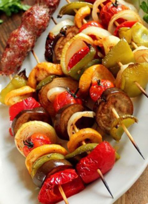 Fruit and Vegetable Skewers Recipe Vegetable Skewers Oven, Bbq Vegetable Skewers, Fruit And Cheese Skewers Appetizer Ideas, Veg Skewers Grilled Vegetables, Skewer Appetizers Cold Fruit, Nuwave Oven Recipes, Veggie Kabobs, Vegetable Kabobs, Vegetable Skewers