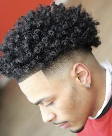 Afro Fade Haircut, Curly High Top Fade, Curly Taper Fade, Temp Fade Haircut, Braids For Men, Fade Haircut Curly Hair, Curly Hairstyles For Men, Long Curly Hair Men, Male Haircuts Curly