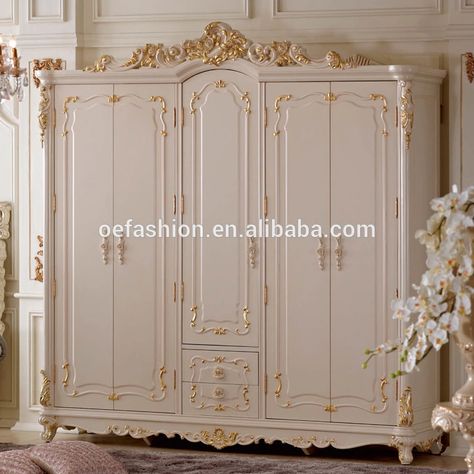 Pakistani Furniture, Wardrobe Antique, Storage Cabinet Bedroom, Custom Wardrobe, Victorian Rooms, Wardrobe Storage Cabinet, Solid Wood Wardrobes, Cabinet Bedroom, Painted Wardrobe