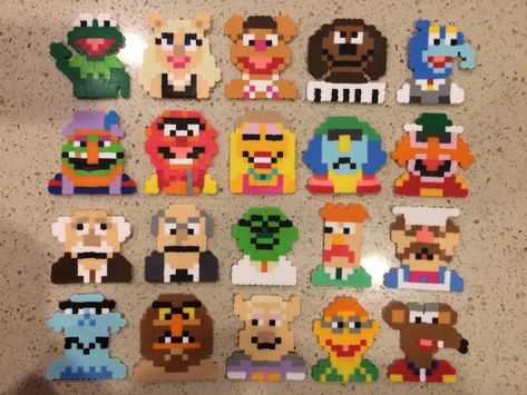 Muppets Perler Beads, Perler Beads Cartoons, Muppet Perler Beads, Pop Culture Perler Beads, Smiling Friends Perler Bead, Small Fuse Bead Ideas, Meme Perler Beads, Melty Bead Designs, Hamma Beads Ideas