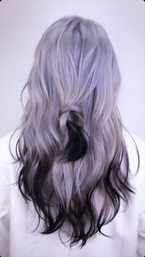 Fairy Hair Colors, Ghost Hair Color, Cool Hair Dye Ideas For Blondes, Anime Hair Dye Ideas, White Hair With Black Tips, Natural Haircolour, White Pink Hair, Korean Hair Color, Kadeřnické Trendy