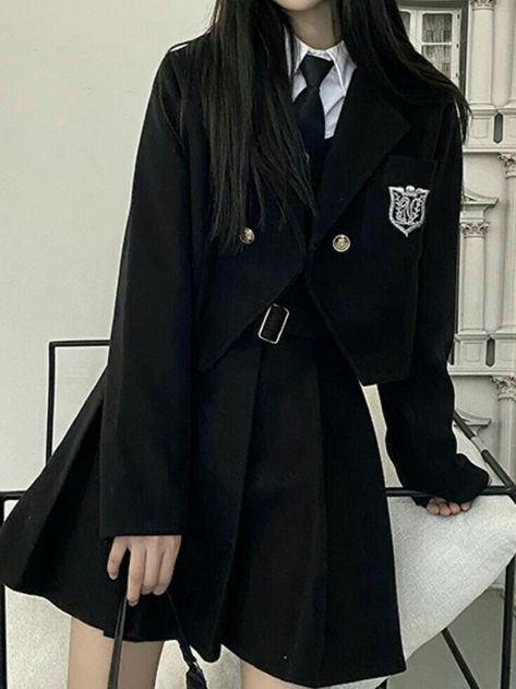 Korean School Outfits, Kawaii Coat, Uniform Jacket, School Uniform Fashion, School Uniform Outfits, Pakaian Feminin, Korean Casual Outfits, School Dresses, Preppy Look