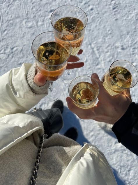 At Moritz, Champagne On Ice, Spring Skiing, Slim Aarons, Ski Chalet, St Moritz, Winter Vibes, Apres Ski, In The Mountains