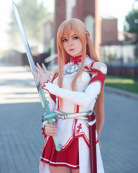 World of Cosplay ☺ on Instagram: “Follow me @cosplay_all_world 😍🤗 . 👻 Character: Asuna 🖌 Anime: Sword Art Online 🔘 Cosplayer: @melissa_lissova 📸 Photo: @tosuesan . =========…” Easy Anime Cosplay, Blonde Anime Characters, Asuna Cosplay, Dress Sketch, Asuna Yuuki, Anime Halloween, Black Halloween Dress, Cute Kpop, Anime Cosplay Costumes