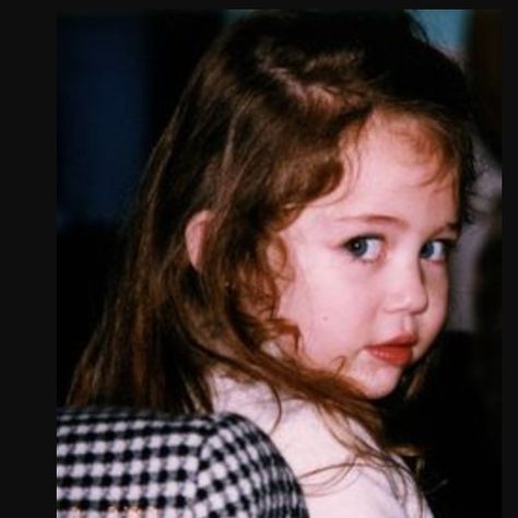 Trace Cyrus, Noah Cyrus, Childhood Pictures, Billy Ray Cyrus, Famous Kids, Celebrities Then And Now, Young Celebrities, Celebrities Before And After, Childhood Photos