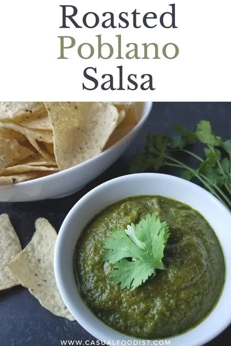 Poblano Pepper Salsa, Poblano Salsa Recipe, Blender Salsa Recipe, Salsa Recipe Easy, Mexican Salsa Recipe, Poblano Salsa, Tacos Homemade, Roasted Salsa Recipe, Easy Homemade Salsa Recipe