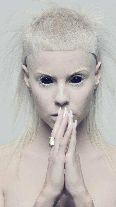 Yolandi Visser, Die Antwoord, Pochette Album, Poster Shop, Punk Hair, Punk Girl, Music Wall, Artistry Makeup, Wall Print