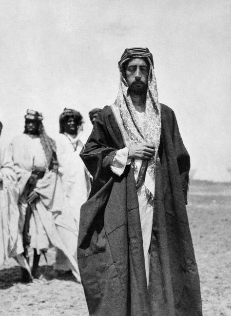 T E LAWRENCE ARAB REVOLT 1916 - 1918 (Q 58877)   Emir Feisal bin Husain al-Hashimi, future King of Iraq, at Wejh. Hero Poses, Arab Revolt, Middle Eastern History, Empire Ottoman, Lawrence Of Arabia, Arab Culture, Poster Size Prints, Baghdad, Mesopotamia