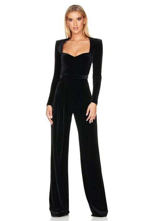 Prom Jumpsuit Classy, Jumpsuit Elegant Formal, Formal Black Jumpsuit, Black Jumpsuit Outfit, Black Velvet Jumpsuit, Concert Attire, Black Tie Attire, Western Dresses For Women, Classy Jumpsuit