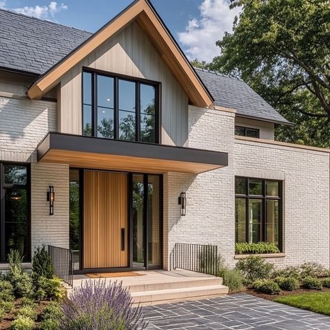 Modern Farmhouse Exterior Black And White, Black And Brown House, Cream Brick House Exterior, Light Brick House Exterior, Whitewash Brick House, White Brick House, Modern Brick House, Dark Windows, Light Brick