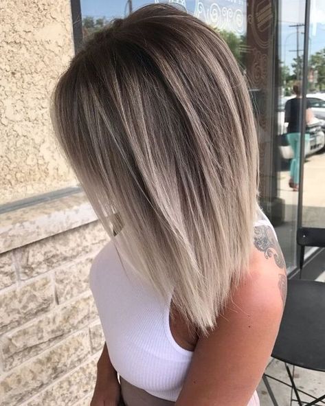 Tuns Bob Lung, Edgy Hair Color, Ash Blonde Hair Colour, Short Ombre Hair, Ash Hair Color, Ombre Hair Blonde, Red Highlights, Ash Blonde Hair, Lob Haircut