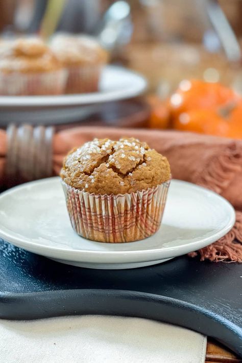 These Healthy Pumpkin Muffins contain no refined sugar and make the most delicious pumpkin spice muffins ever. Packed with the warm spices you expect, they are a no-guilt, healthier treat for breakfast, snacks, or dessert in the fall. Thanksgiving Baking Recipes, Easy Pumpkin Muffins, Healthy Pumpkin Muffins, Pumpkin Muffins Recipe, Pumpkin Banana Muffins, Thanksgiving Baking, Pumpkin Muffins Easy, Pumpkin Muffin Recipes, Pumpkin Pie Mix