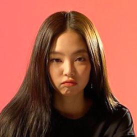 Jennie Pouting, Jennie Icon, Kpop Icons, Pink, Black