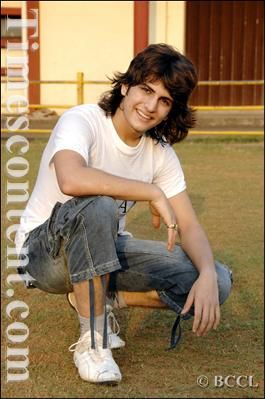 Rajat Tokas Prithviraj Chauhan, Rajat Tokas, Childhood Memories Art, Jodha Akbar, Bollywood Couples, Best Director, Indian Film, Smile Girl, Tv Actors