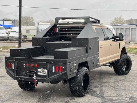 Cowboy Truck, Flatbeds For Pickups, Ranch Truck, Flatbed Truck Beds, Custom Flatbed, Custom Ford Trucks, Welding Trucks, Welding Rig, Welding Rigs