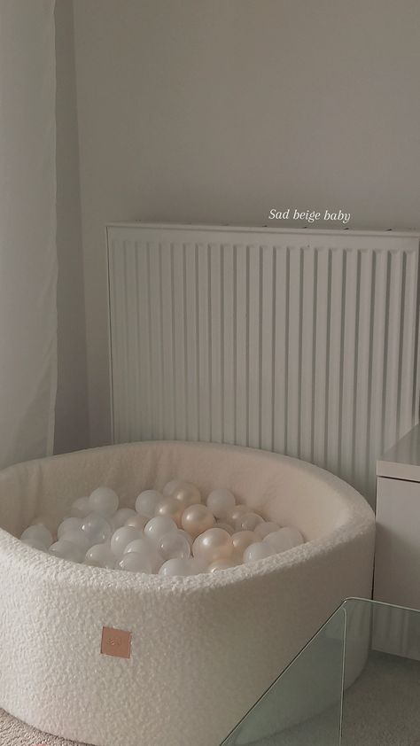 Ball Pit In Bedroom, Dog Ball Pit, Ball Pit Ideas, White Ball Pit, Ball Pit For Toddlers, Beige Nursery, Kids Ball Pit, Baby Ball Pit, Mom Things