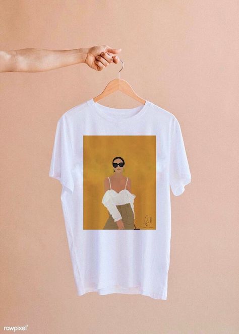 Online Shop Clothes Photography, T Shirt Shoot Ideas, Graphic Tee Photoshoot, T Shirt Product Photography, Tshirt Photoshoot Ideas Products, Shirt Product Photography, Tshirt Product Photography, T Shirt Photography Ideas, Tshirt Flatlay