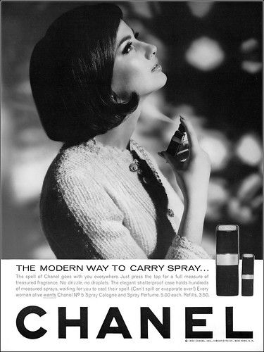 Veronica Hamel, Stare Reklamy, Chanel Perfumes, Perfume Adverts, Chanel Ad, Carmen Dell'orefice, Perfume Versace, Perfume Chanel, Fragrance Ad